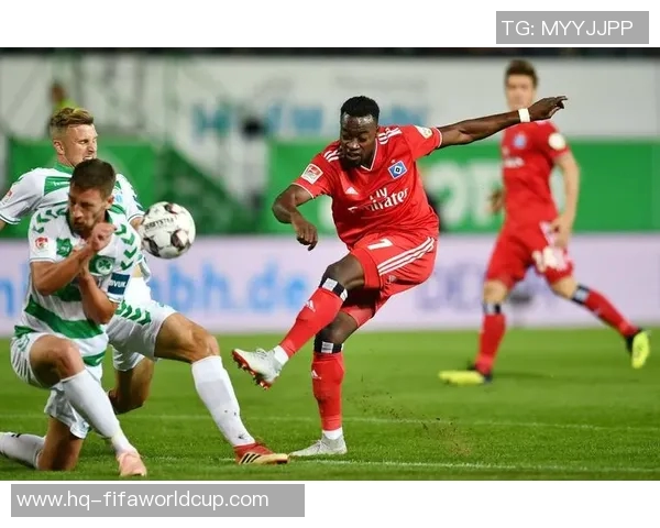 菲尔特与桑德豪森的精彩对决谁能在赛场上笑到最后