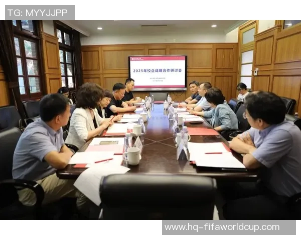 华东师大体育健康学院推动体育与健康教育创新发展新模式探索与实践