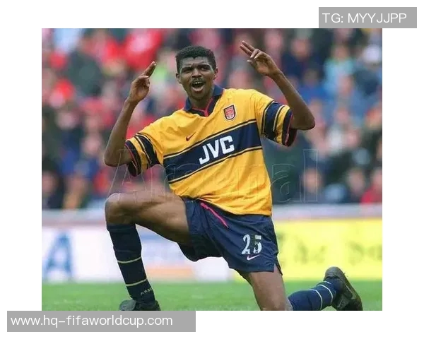 尼日利亚足球明星的传奇故事与辉煌成就揭秘